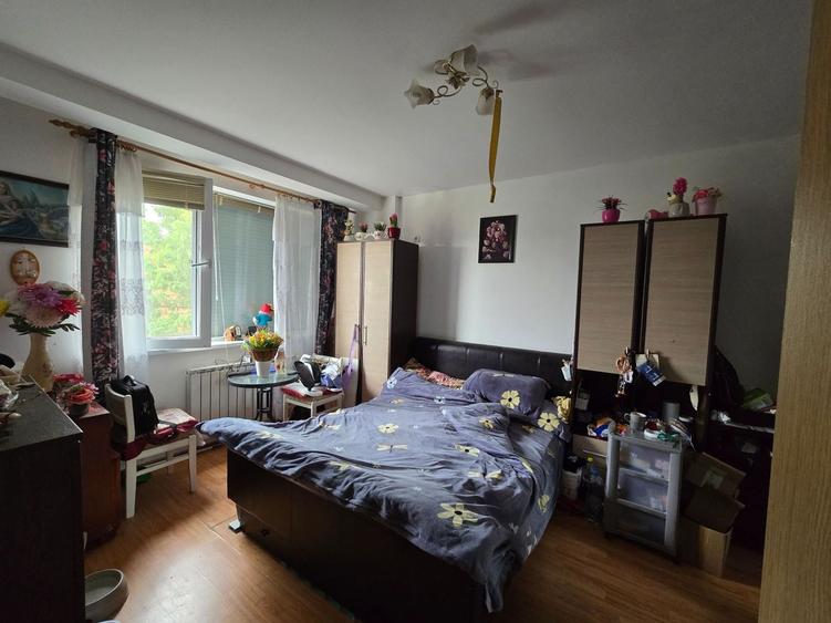 Apartament cu 2 camere decomandat, mobilat în Dumbrăvița