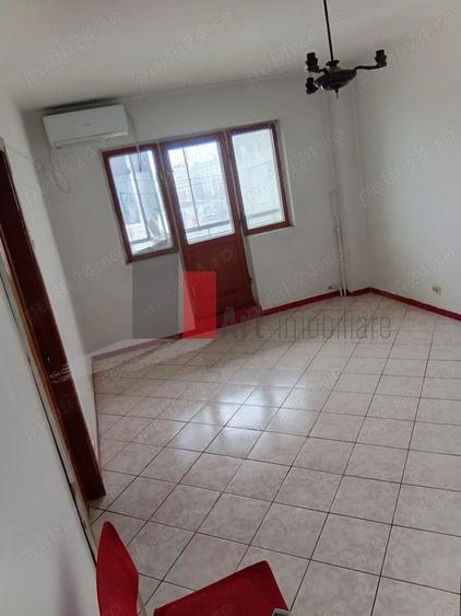 Apartament cu 2 camere decomandat, mobilat în Crângași