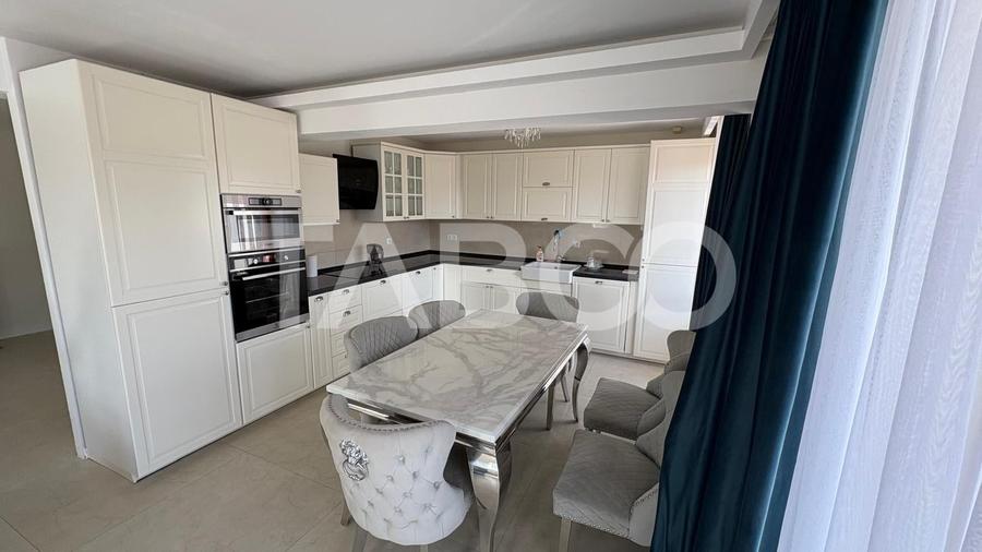 Apartament spatios de inchiriat 110 mpu in zona Strand - 3