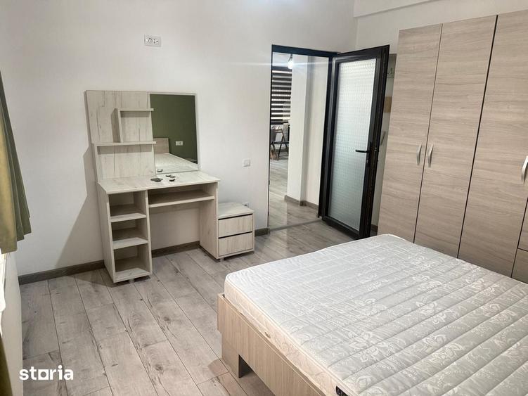 Apartament cu 3 camere în Răzvad