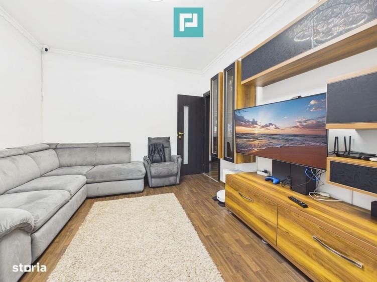 Apartament cu 3 camere în Unirii