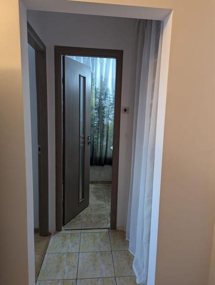 Apartament cu 2 camere decomandat în 9 Mai
