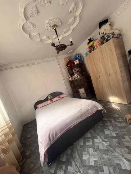 Casă cu 3 camere în Central