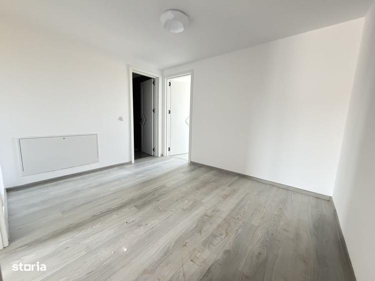 Casă cu 3 camere în Domnești