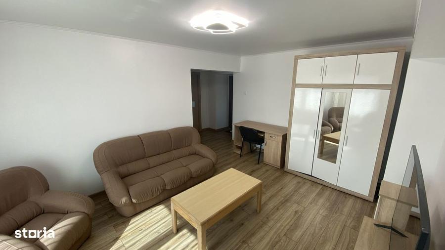 Apartament cu 2 camere, ultracentral - de inchiriat - 6