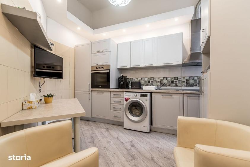 Apartament cu 4 camere decomandat în Ultracentral
