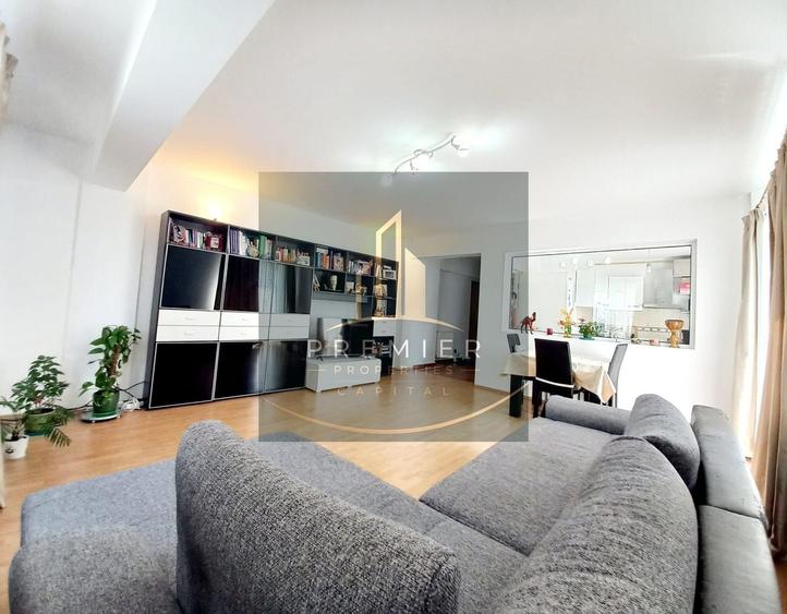 Apartament cu 3 camere în Băneasa