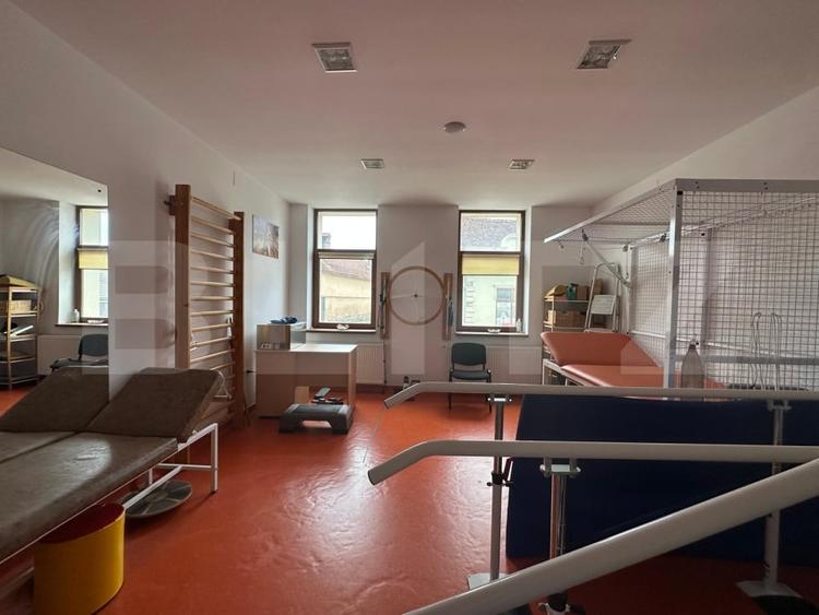 Birou, de 55 mp, în Săcele