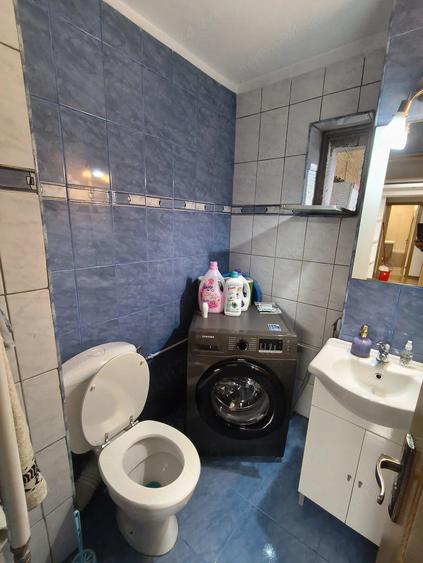 Apartament cu 4 camere decomandat în Dorobanți