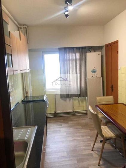 Apartament cu 3 camere decomandat în Gheorgheni
