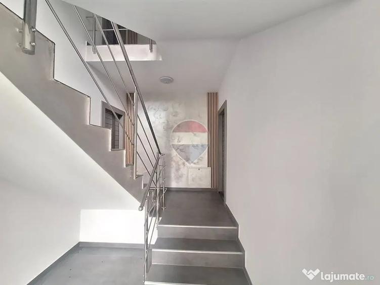 Apartament nou si modern, et 1, la prima inchiriere - 11