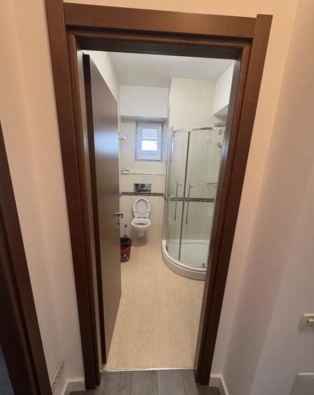 Apartament cu 3 camere decomandat, mobilat în Grozăvești