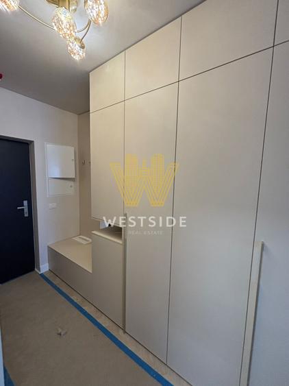 Apartament cu 3 camere decomandat, mobilat în Aradului