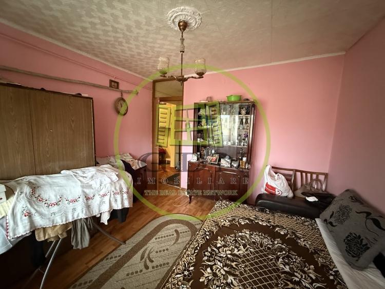 Apartament cu 2 camere decomandat, mobilat în Rovine