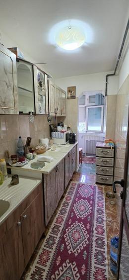 Apartament cu 2 camere, mobilat în 23 August