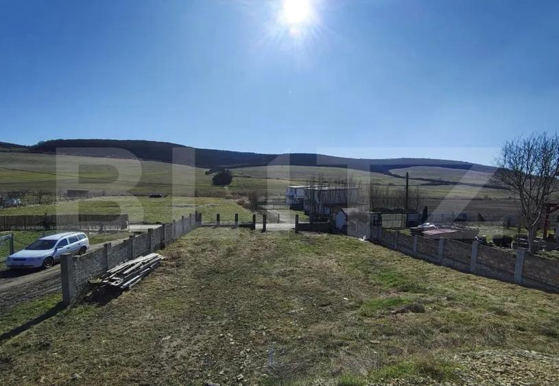 Casă individuală cu 4 camere cu Garaj în Tofalău