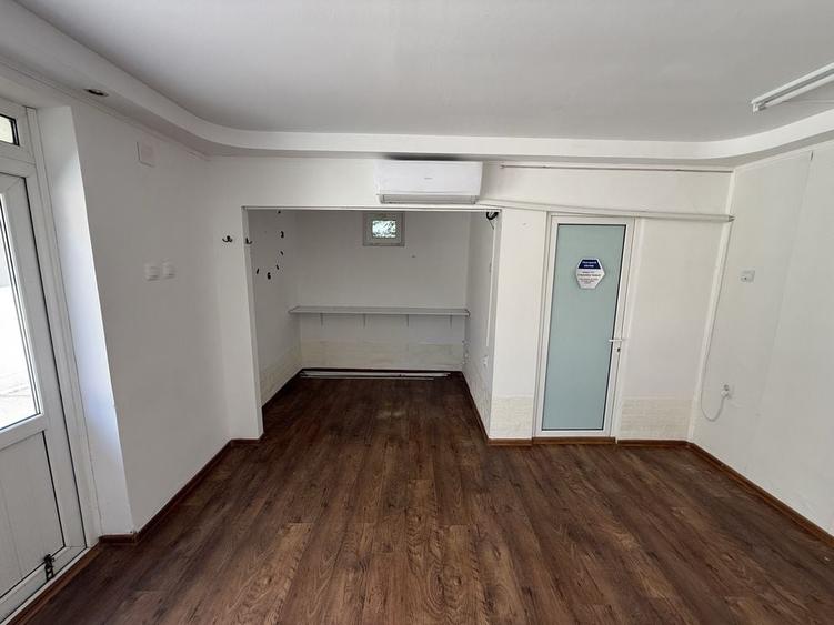 Spațiu comercial, de 33 mp, în Central