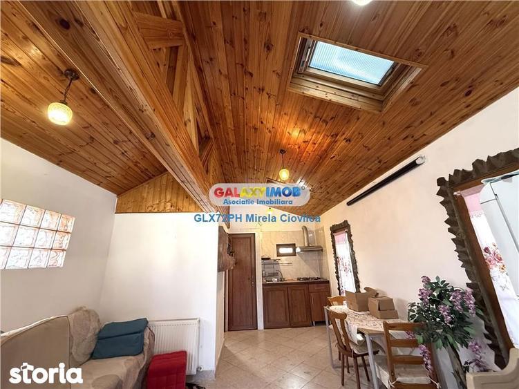 Casă cu 3 camere cu Teren 1093 Mp în Central