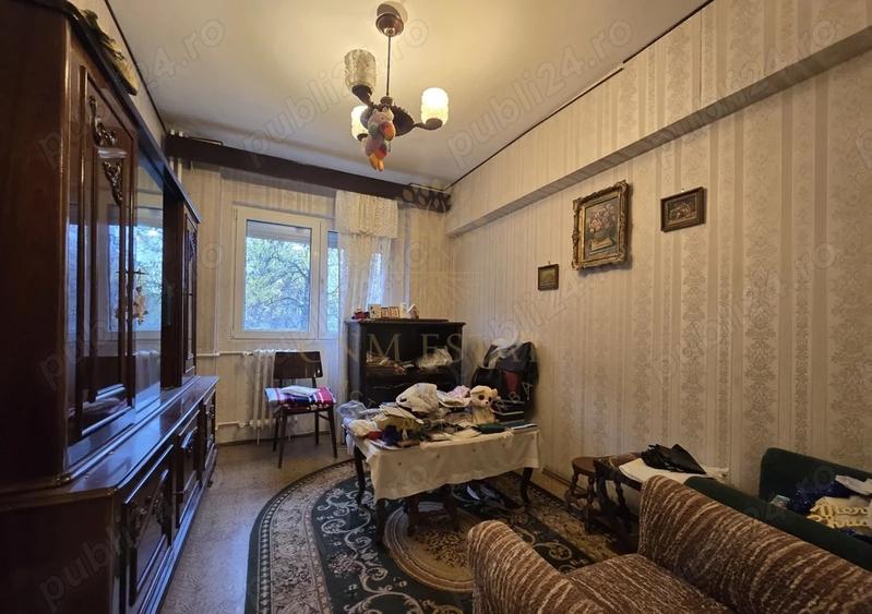 Apartament cu 3 camere decomandat, mobilat în Iancului