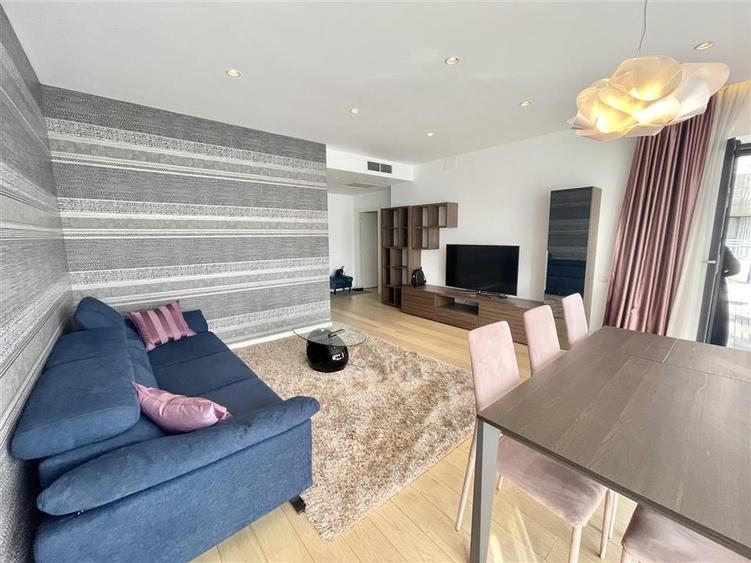 Apartament cu 3 camere decomandat, mobilat în Herăstrău