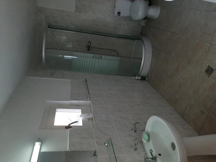 Casă cu 2 camere cu Teren 2000 Mp în Joseni