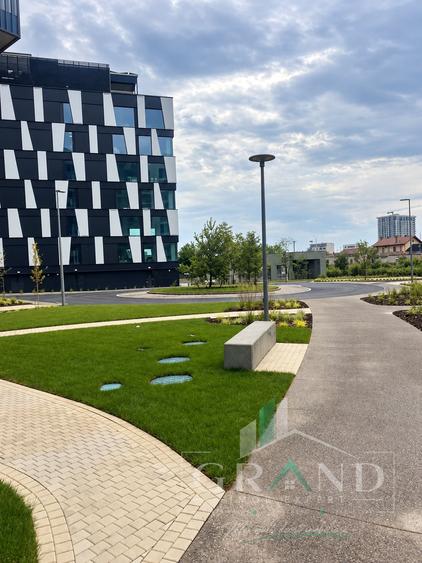Apartament cu 2 camere decomandat în Gară