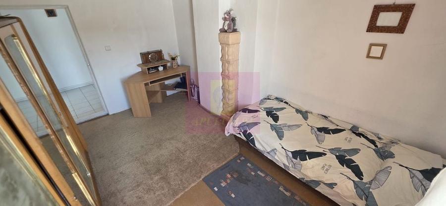 Casă cu 4 camere cu Teren 451 Mp în Central
