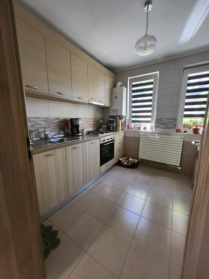 Apartament cu 2 camere decomandat, 43 mp, parcare, zona Teilor - 7