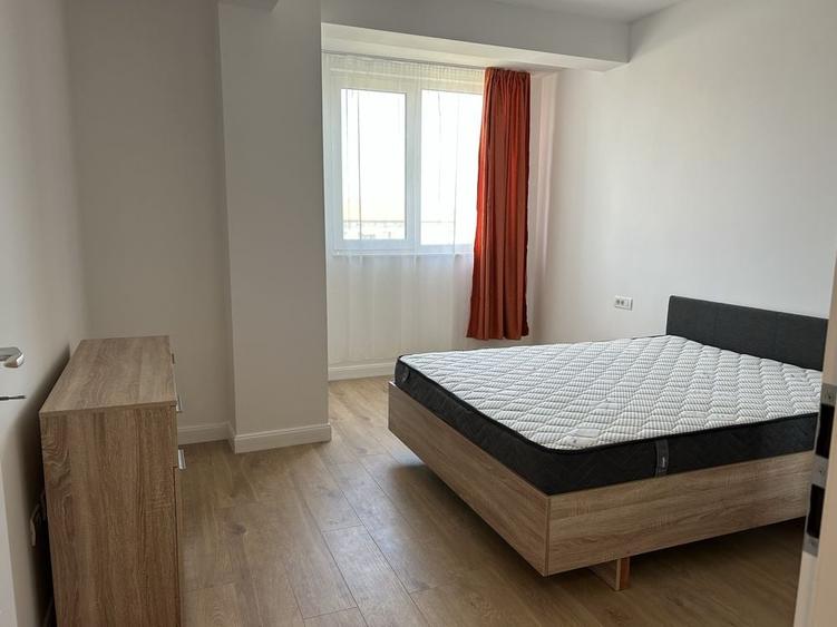Apartament cu 2 camere decomandat în Exterior Vest