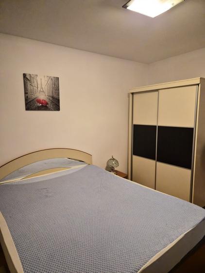 Apartament cu 2 camere decomandat, mobilat în Prelungirea Ghencea