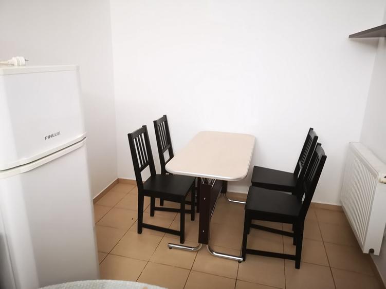 Apartament cu 2 camere semidecomandat în Mogoșoaia
