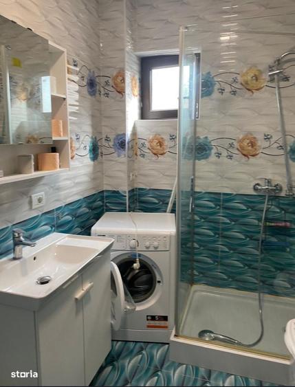 Casă cu 4 camere cu Teren 300 Mp în Central