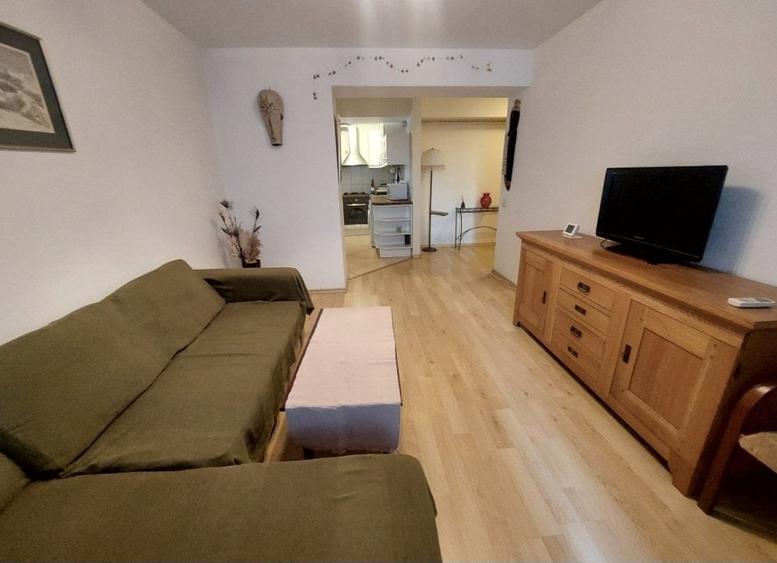 Apartament cu 2 camere nedecomandat în Vitan-Bârzești
