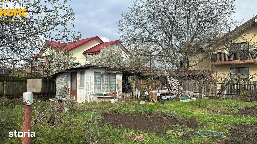 Teren de 927 mp, în Nicolina