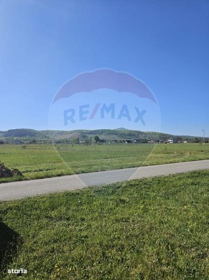 Spațiu comercial, în Crăciunești