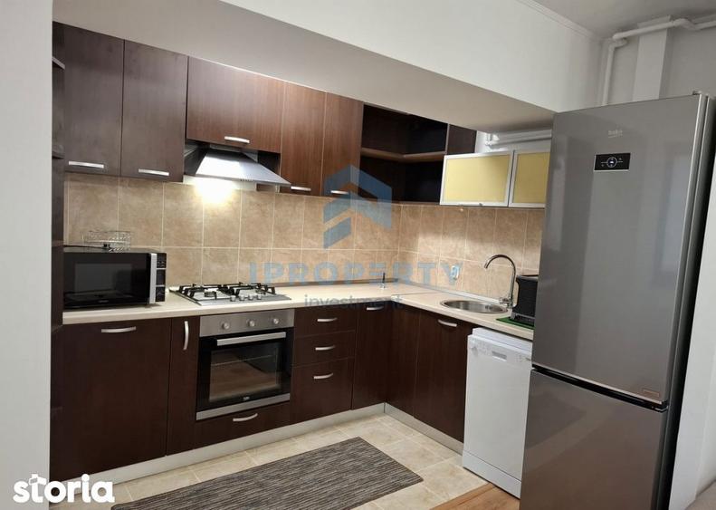 Apartament cu 3 camere, mobilat în Titan