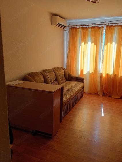 Apartament cu 2 camere nedecomandat în Micro 40