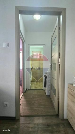 Apartament cu 2 camere semidecomandat în Vitrometan