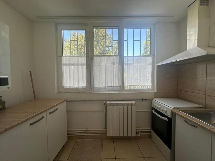 Apartament cu 2 camere decomandat, mobilat în Tomis Nord