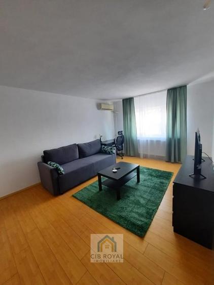 Apartament cu 2 camere decomandat în Aviației