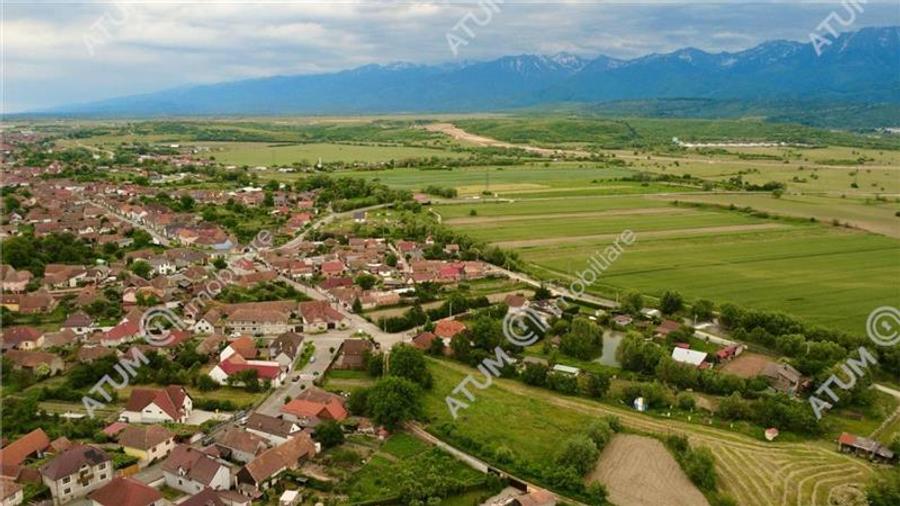 Teren intravilan de 1000 mp, în Central
