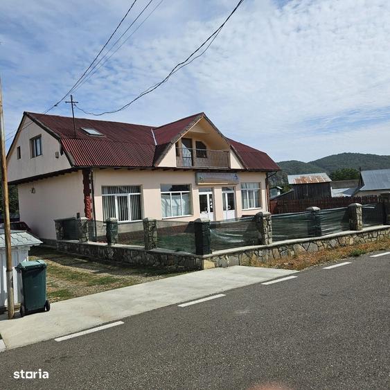 Spațiu comercial, de 150 mp, în Lunca
