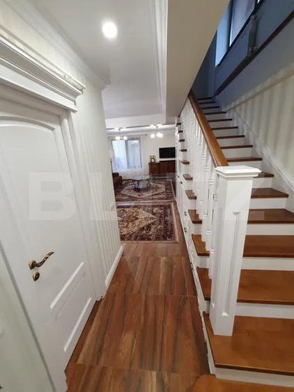 Apartament cu 3 camere decomandat, mobilat în Centru Civic