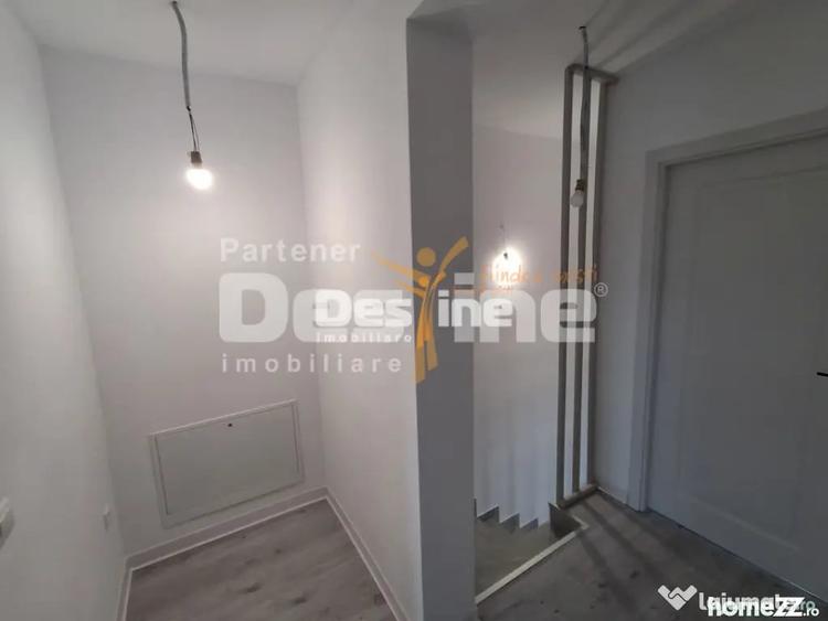Casă cu 4 camere cu Teren 325 Mp în Valea Adâncă