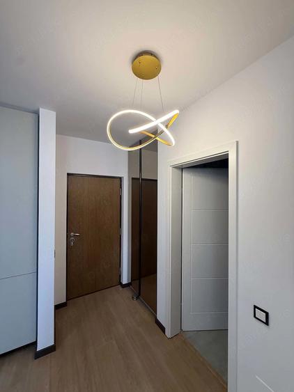 Apartament cu 2 camere semidecomandat în Florești