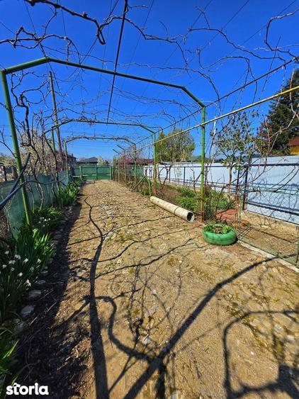Casă cu 4 camere cu Teren 685 Mp în Mănești