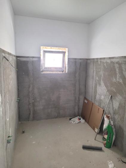 Casă individuală cu 4 camere cu Canalizare în Valu lui Traian
