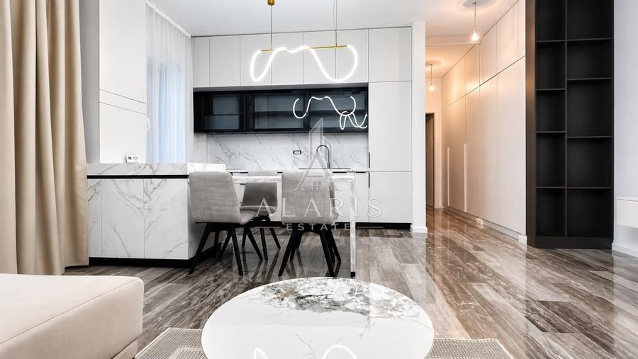 Apartament cu 2 camere semidecomandat, mobilat în Giroc