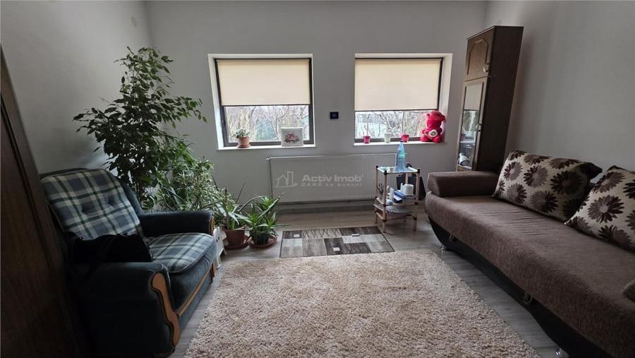 Casa P E M, teren 664 mp - zona centrala - Spitalul Judetean - 9