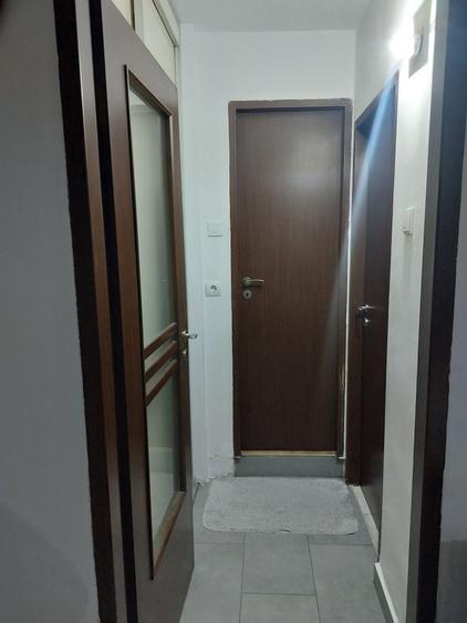 Apartament cu 2 camere decomandat în Rogerius